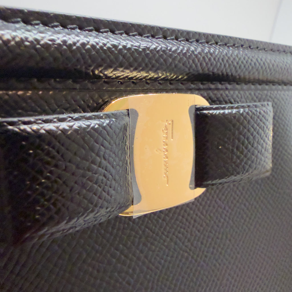 Ferragamo Melike Nero Pebbly Calf Leather