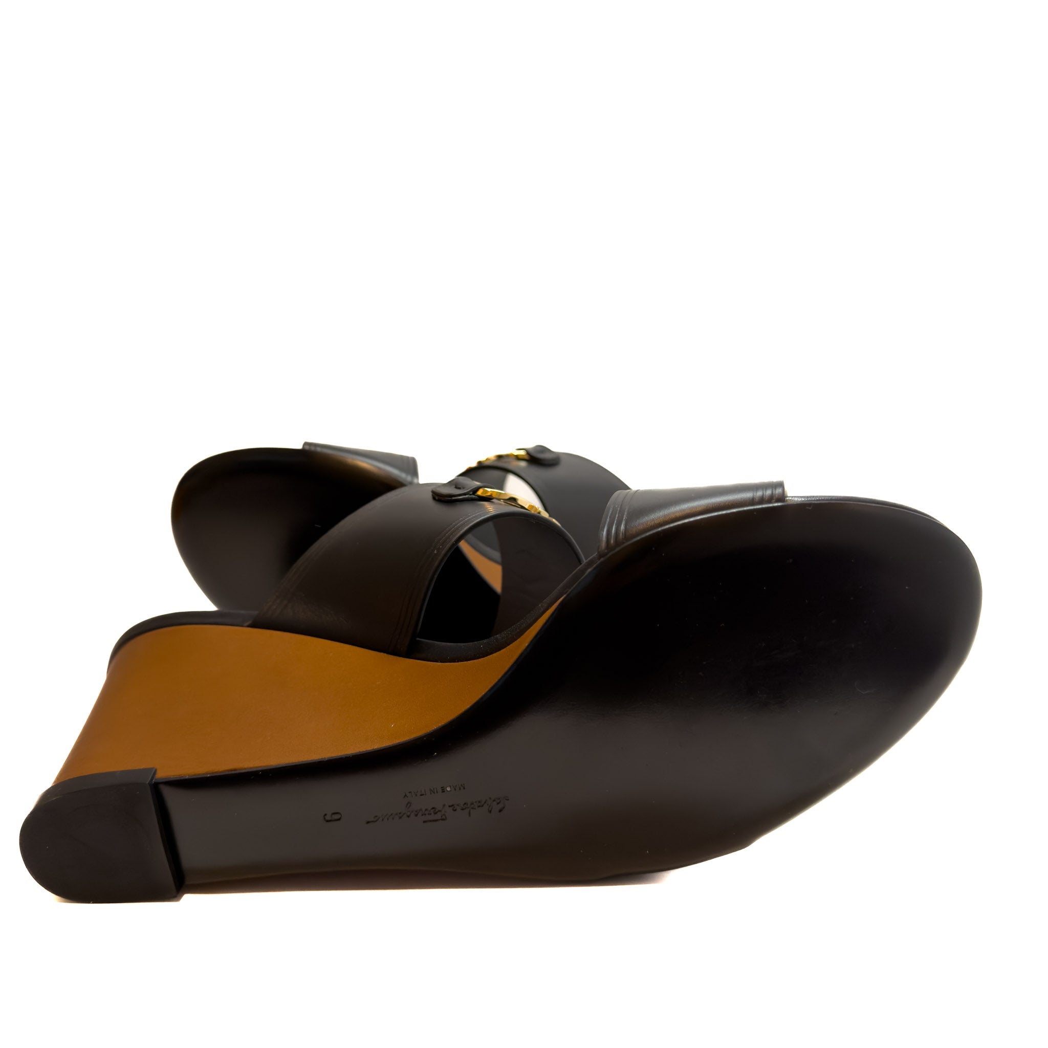 Ferragamo Chaim 70 Wedges - Size 9