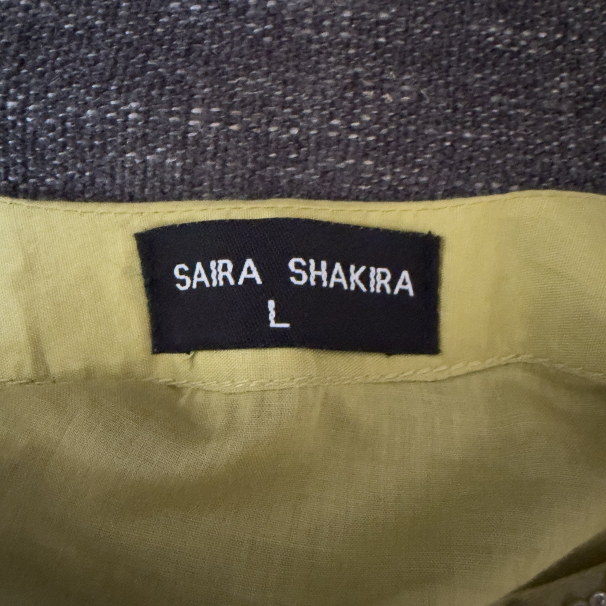 Saira Shakira - Size Large