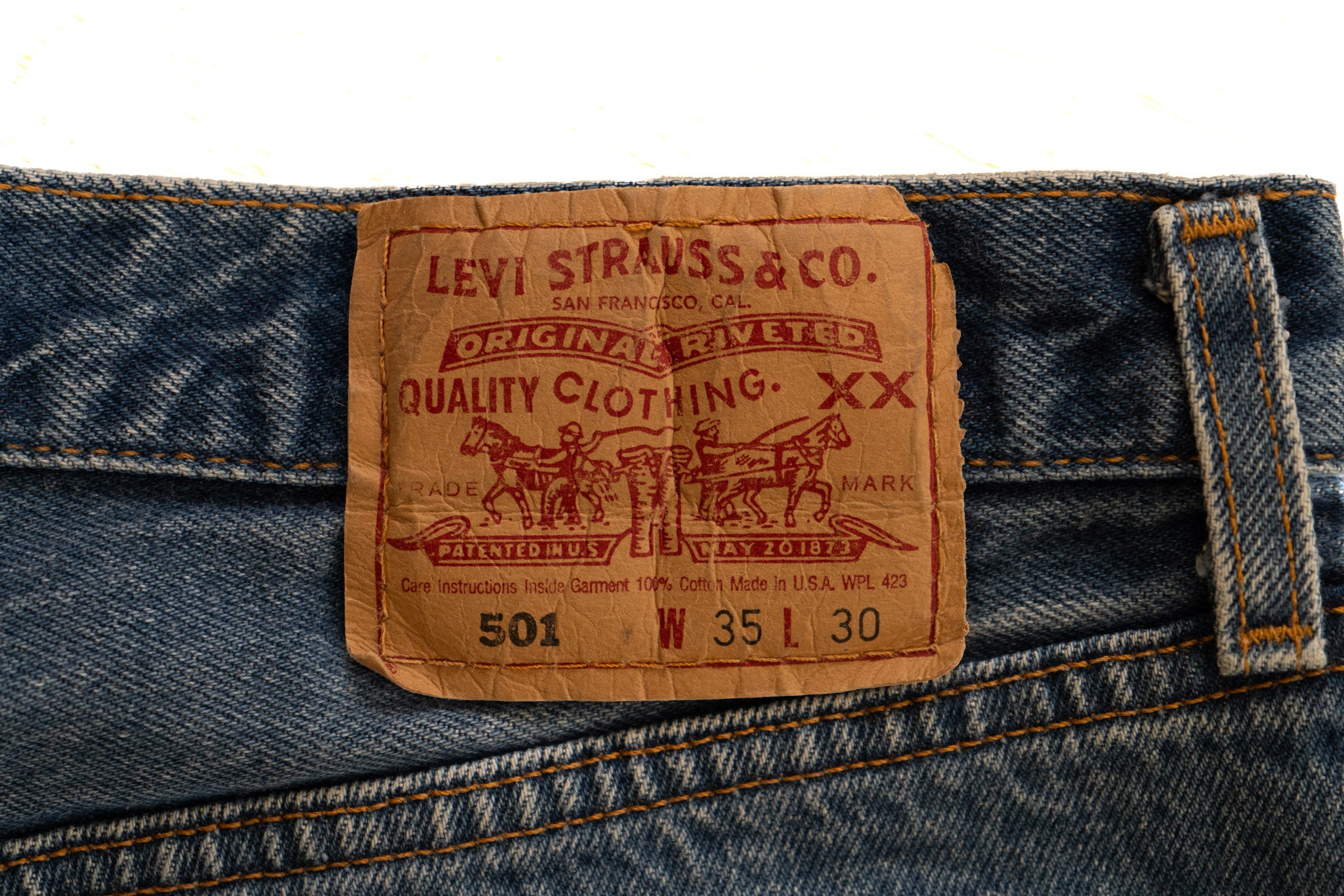 Levi's 501 Made in USA 90's Blue Jeans - 35x30