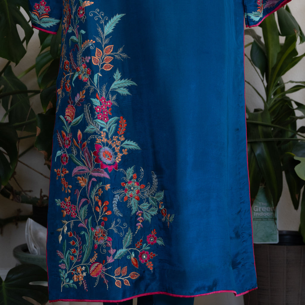 Vintage Brand Outfit - Tabeer w/ 2 Toned Silk Dupatta - Size Small